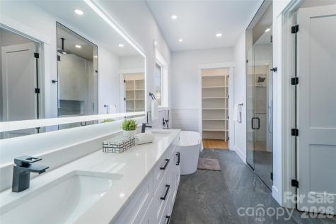 25 George Allen Ridge Arden NC 28704