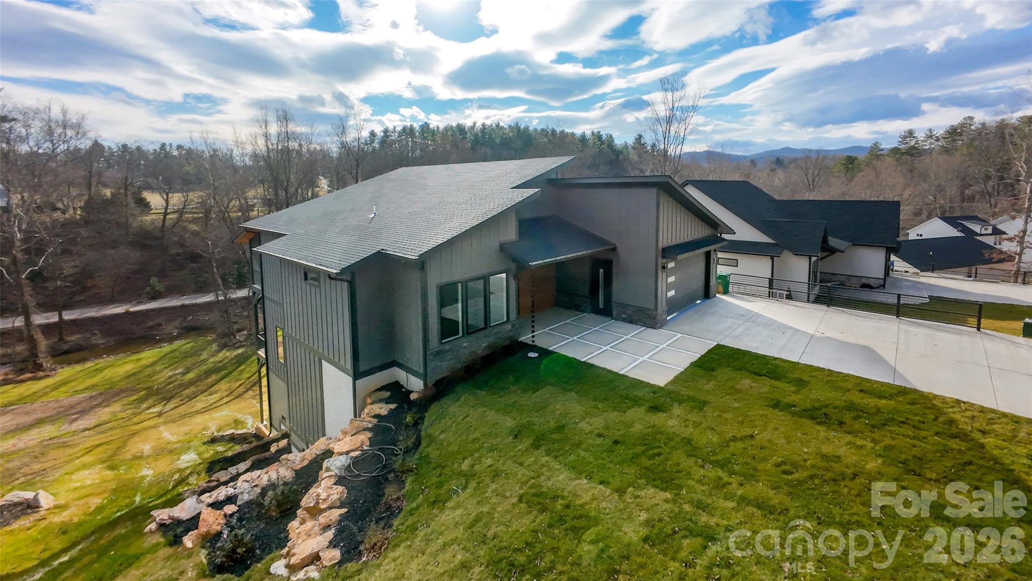 25 George Allen Ridge Arden NC 28704