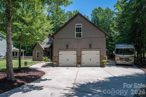 489 Evergreen Road Lake Wylie SC 29710