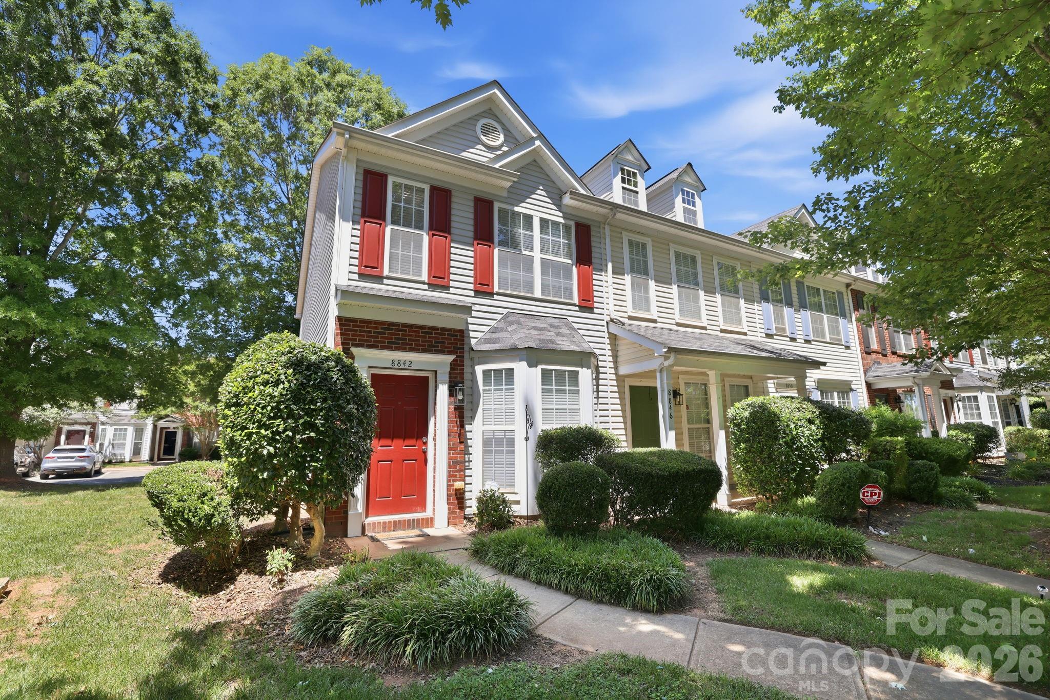 8842 Gerren Court Charlotte NC 28217