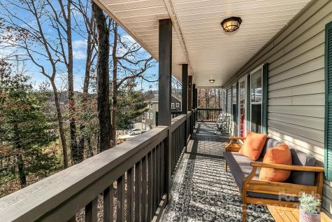 10 Harrisland Drive Asheville NC 28806