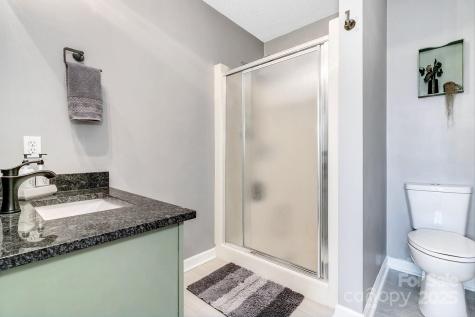 10 Harrisland Drive Asheville NC 28806