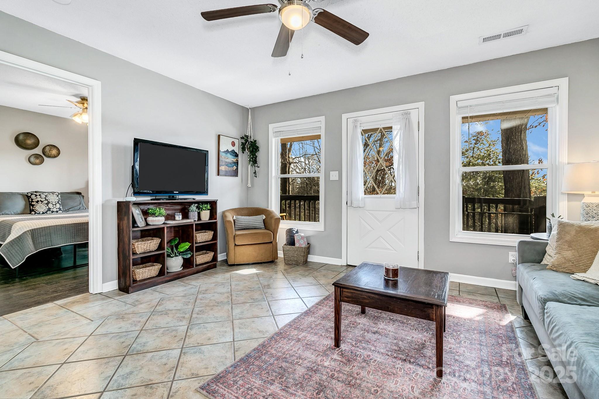 10 Harrisland Drive Asheville NC 28806