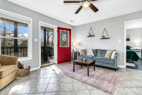 10 Harrisland Drive Asheville NC 28806