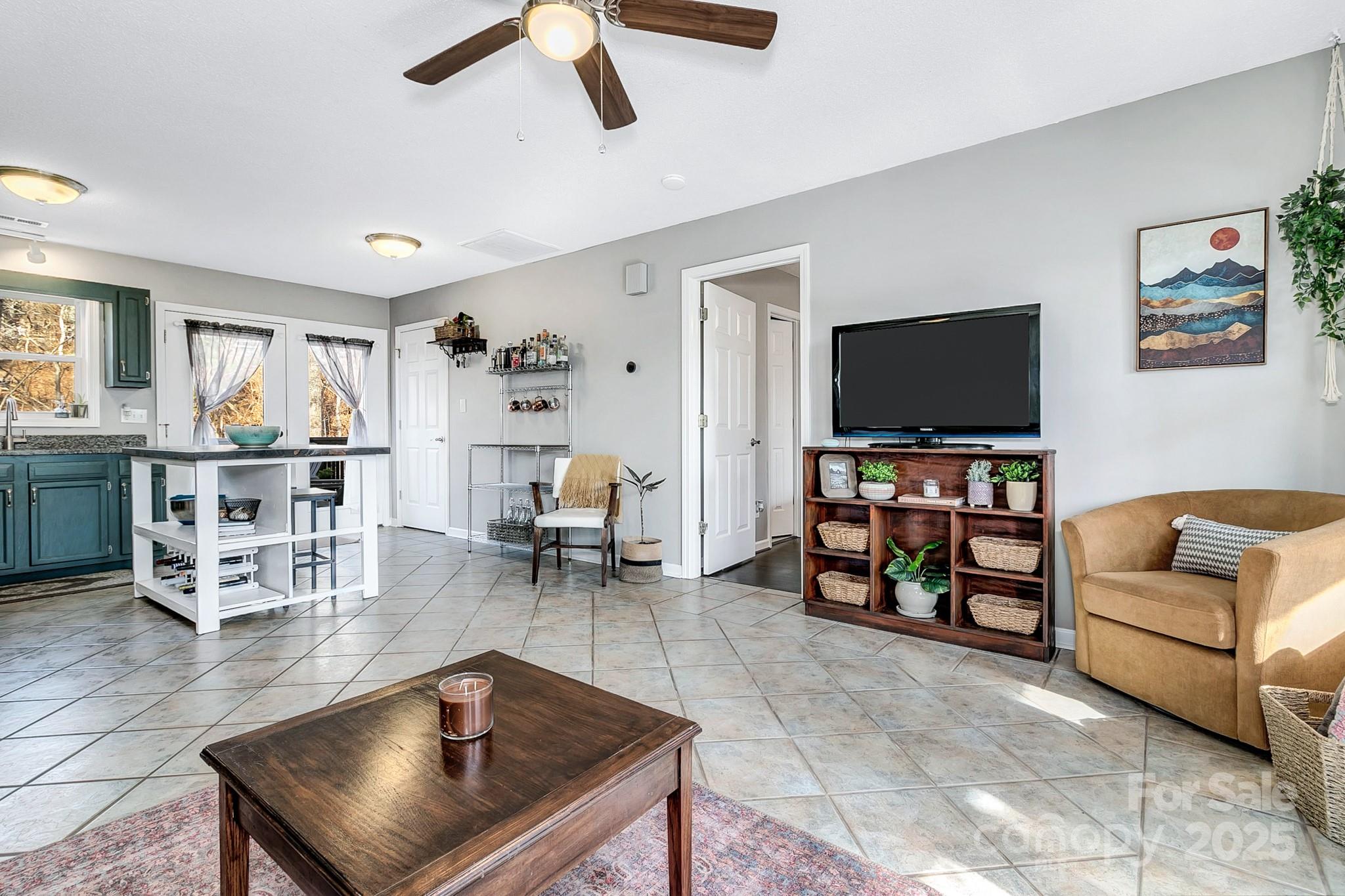 10 Harrisland Drive Asheville NC 28806