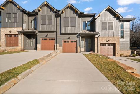 105 Collin Place Asheville NC 28804