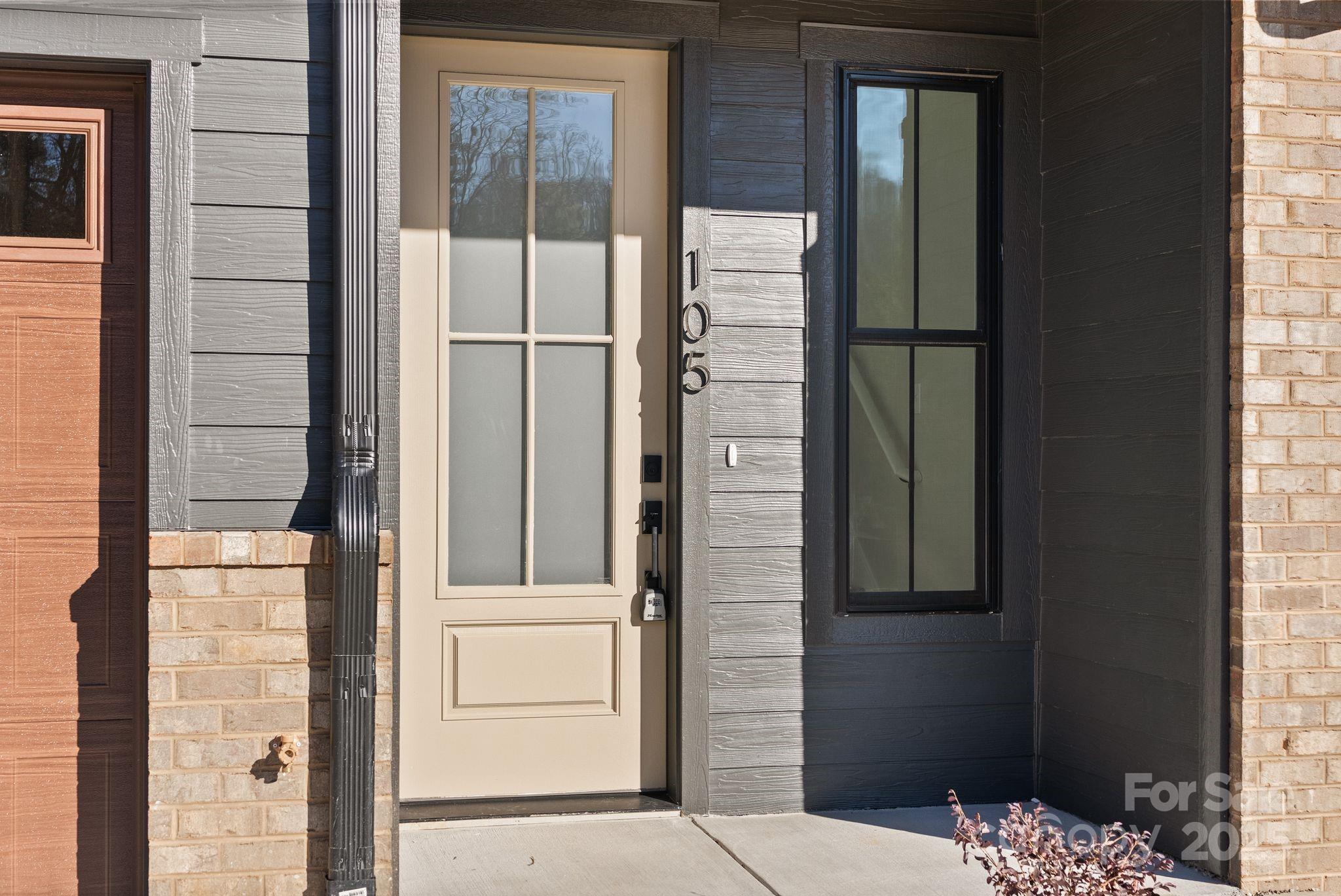 105 Collin Place Asheville NC 28804