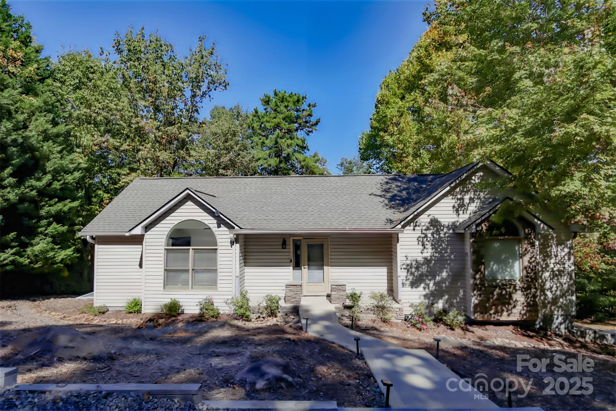 110 Lakewood Drive Lake Lure NC 28746