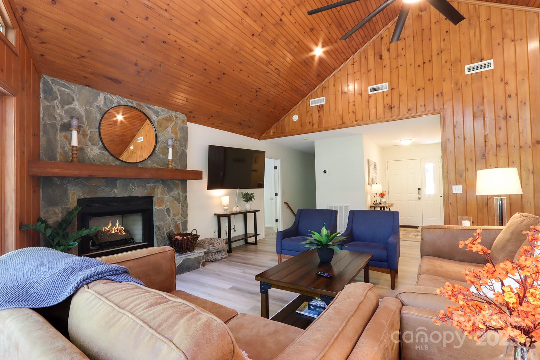 110 Lakewood Drive Lake Lure NC 28746