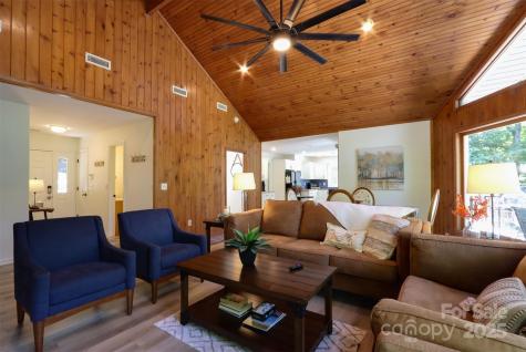 110 Lakewood Drive Lake Lure NC 28746