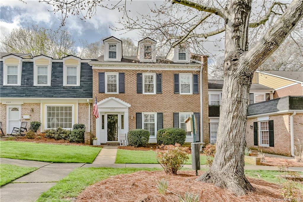2325 Hayloft Circle Charlotte NC 28226