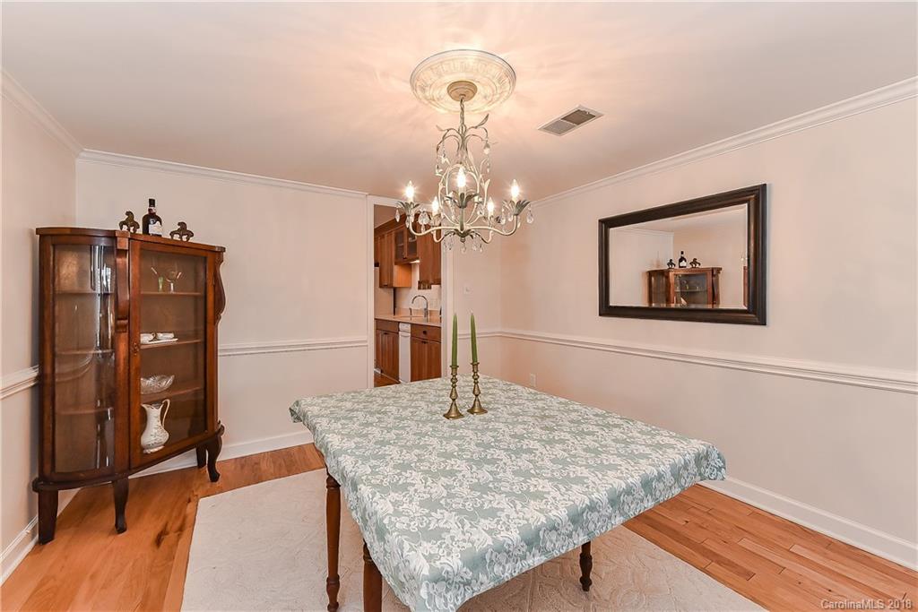 2325 Hayloft Circle Charlotte NC 28226