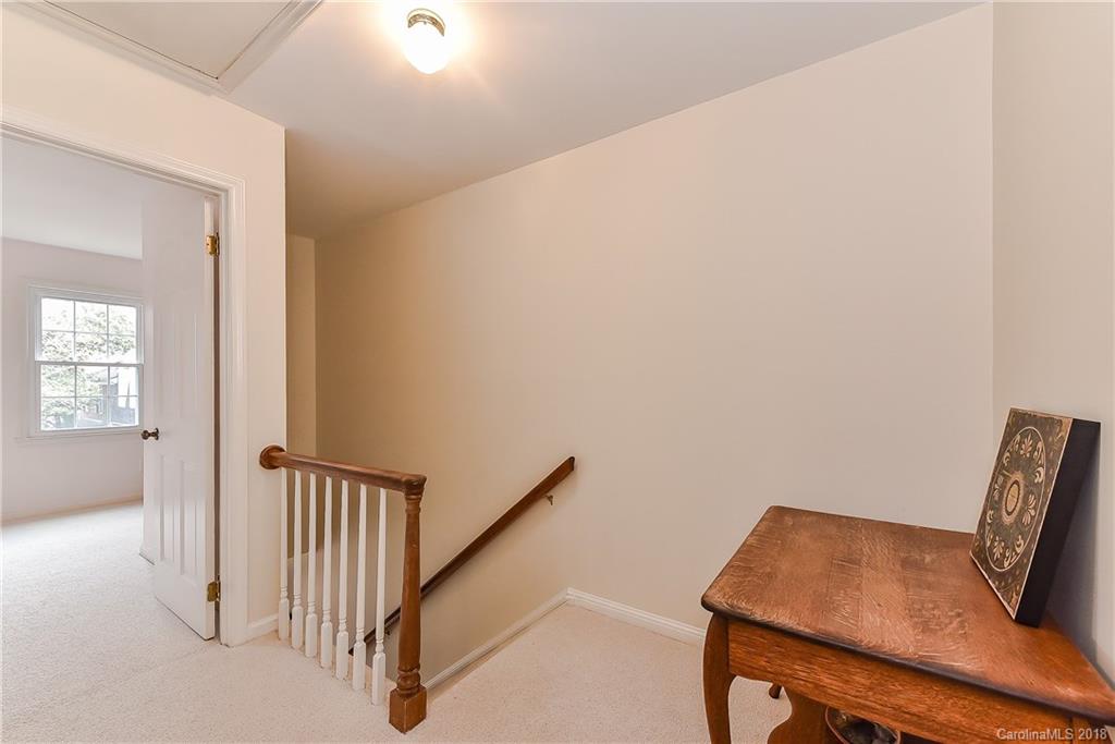 2325 Hayloft Circle Charlotte NC 28226