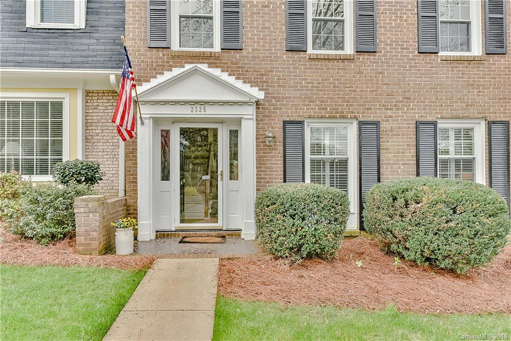 2325 Hayloft Circle Charlotte NC 28226