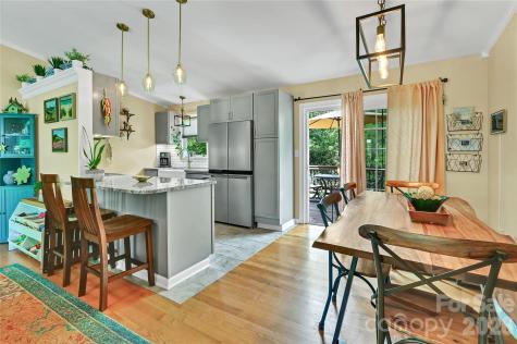 34 Knoll Ridge Drive Asheville NC 28804