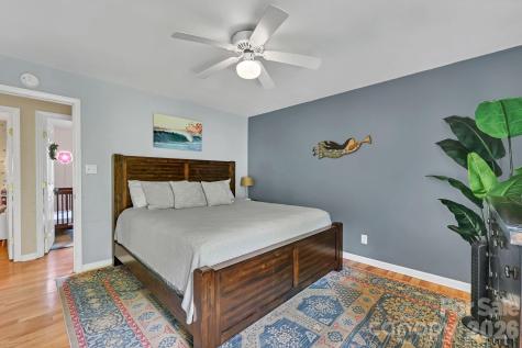 34 Knoll Ridge Drive Asheville NC 28804