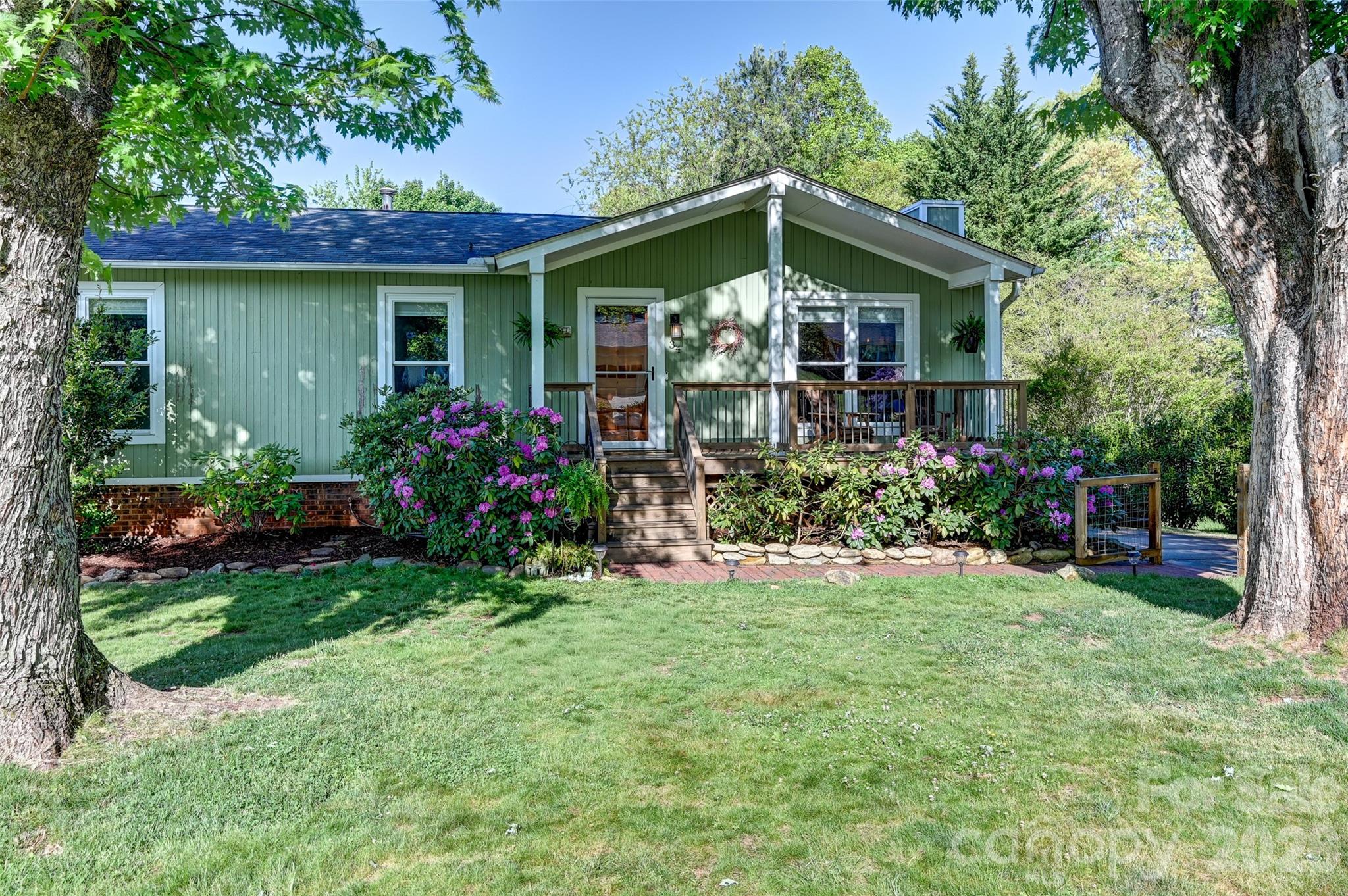 34 Knoll Ridge Drive Asheville NC 28804