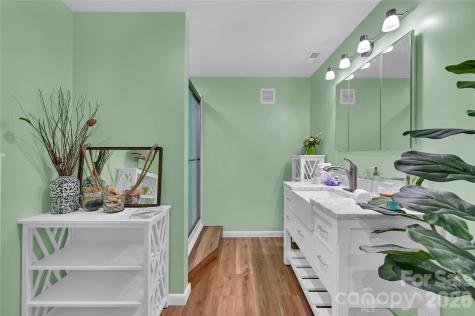 34 Knoll Ridge Drive Asheville NC 28804