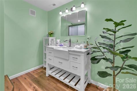 34 Knoll Ridge Drive Asheville NC 28804