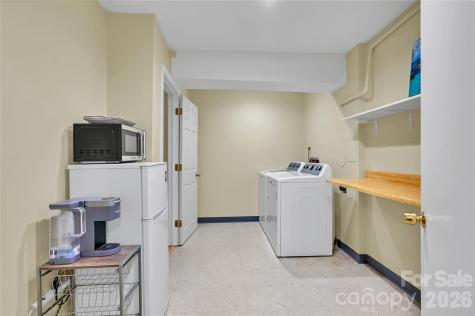 34 Knoll Ridge Drive Asheville NC 28804