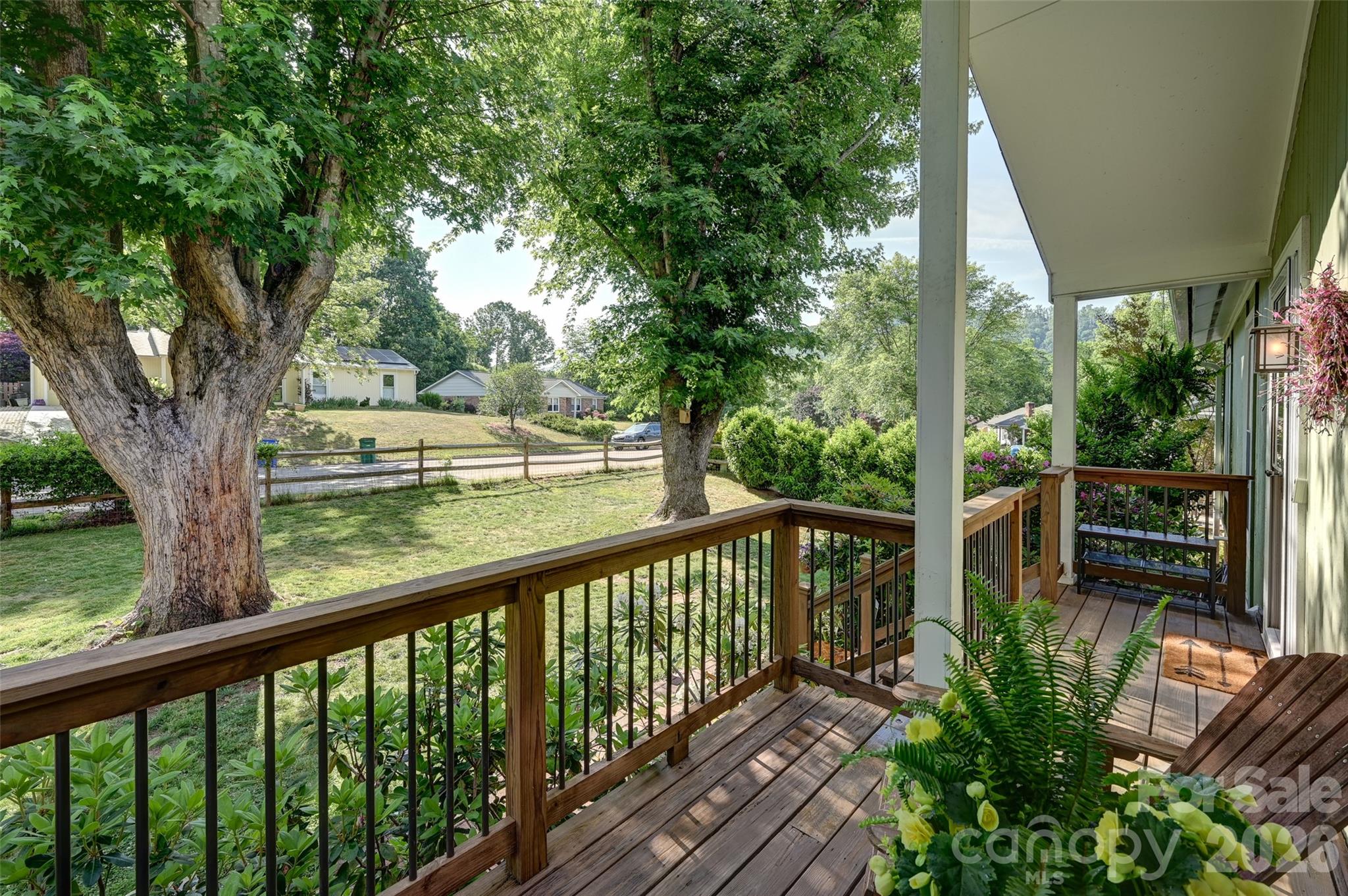 34 Knoll Ridge Drive Asheville NC 28804
