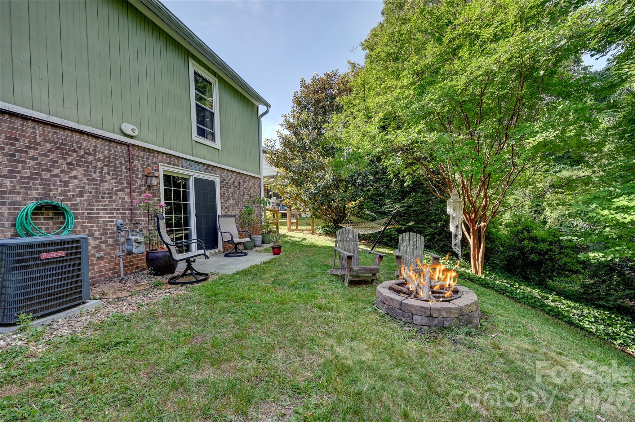 34 Knoll Ridge Drive Asheville NC 28804