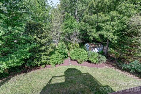 34 Knoll Ridge Drive Asheville NC 28804
