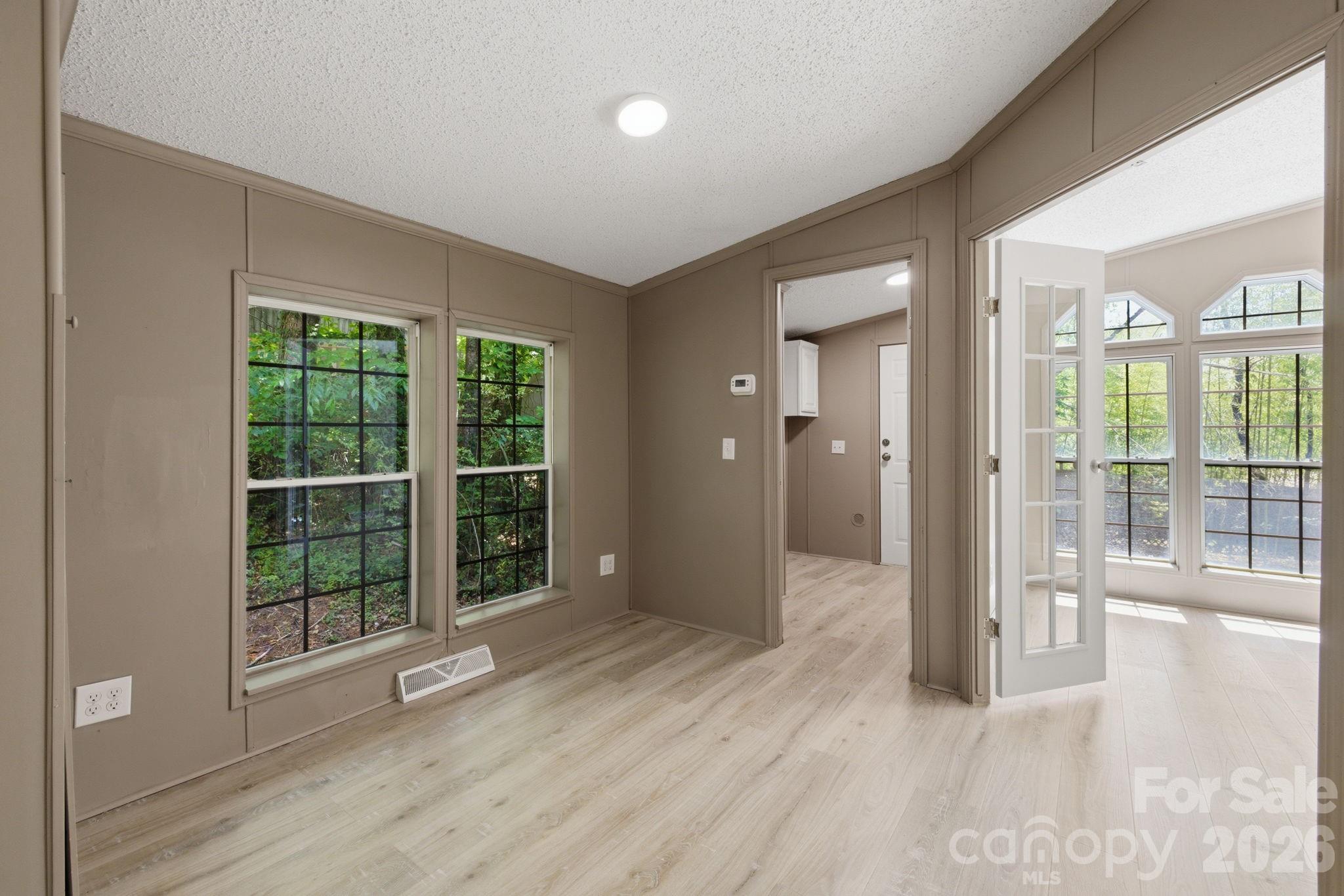 154 Ridgedale Road Candler NC 28715