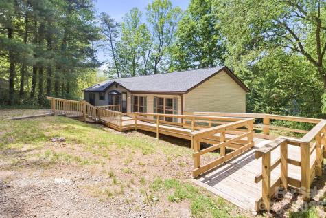 154 Ridgedale Road Candler NC 28715
