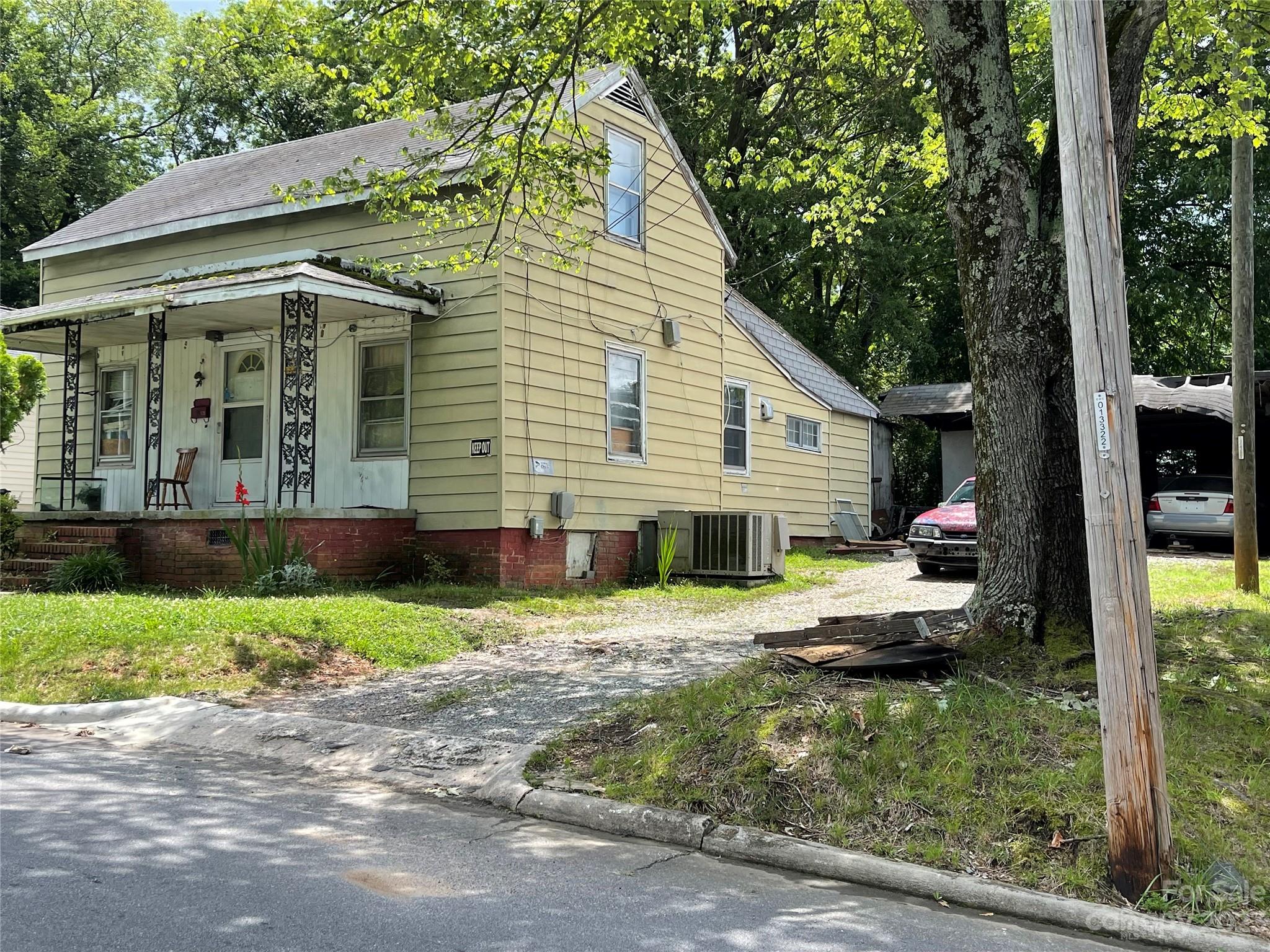 79 Peachtree Avenue NW Concord NC 28025