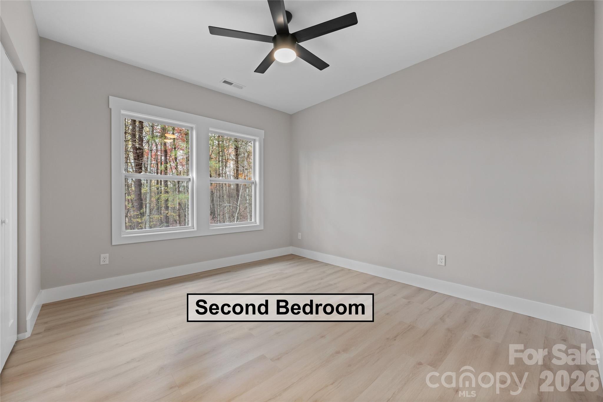 654 Beehive Road Hendersonville NC 28792