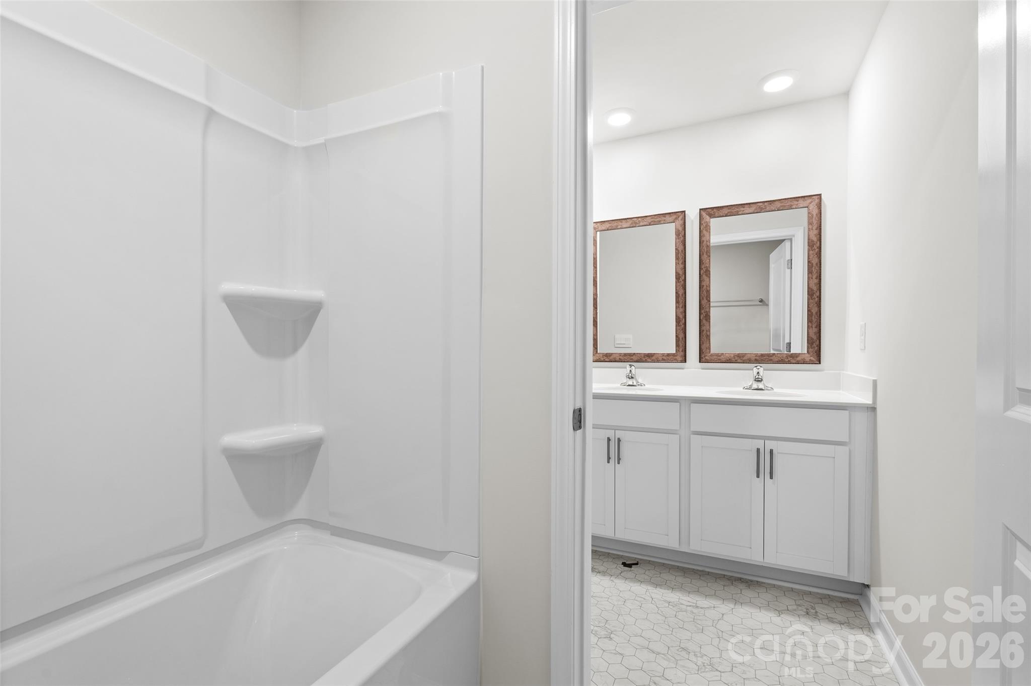 65 Ridgehaven Drive Waynesville NC 28786