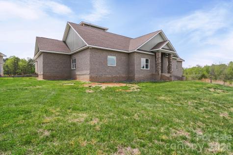 48155 Ingram Road New London NC 28127