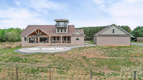 48155 Ingram Road New London NC 28127