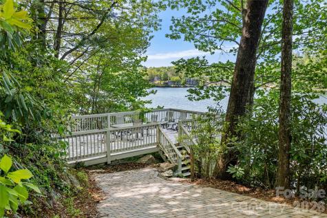 1957 & 1923 Cold Mountain Road Lake Toxaway NC 28747