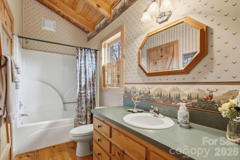 130 Hawkbill Road Ferguson NC 28624