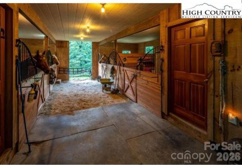 130 Hawkbill Road Ferguson NC 28624
