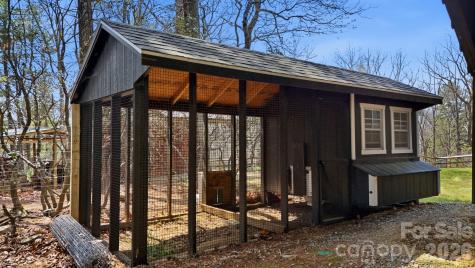 130 Hawkbill Road Ferguson NC 28624