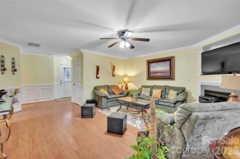 7135 Haines Mill Road Charlotte NC 28273