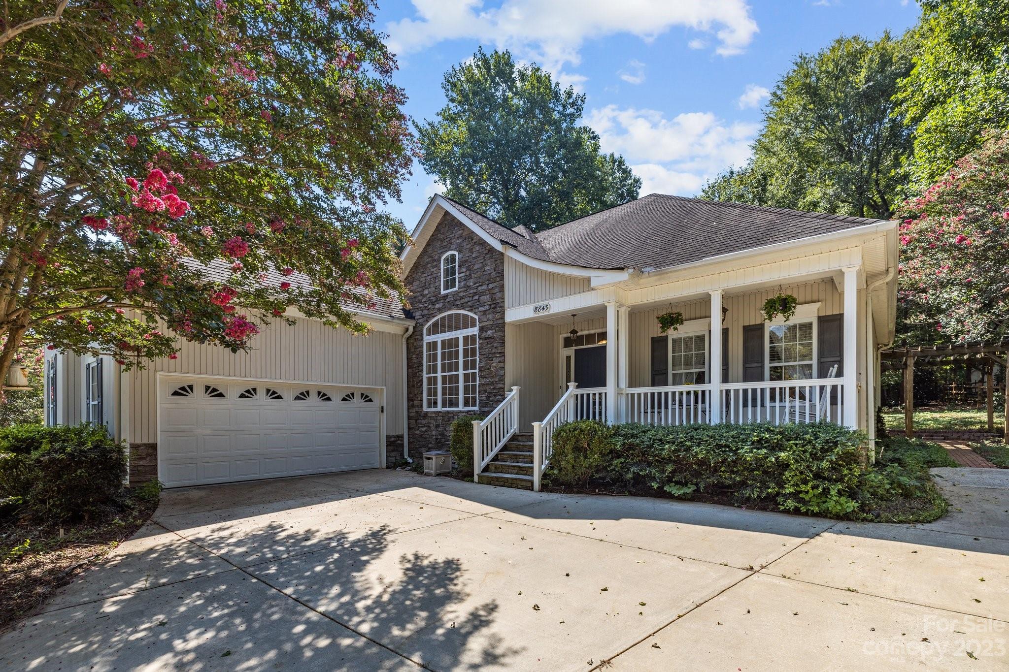 8843 Fultram Lane Mint Hill NC 28227