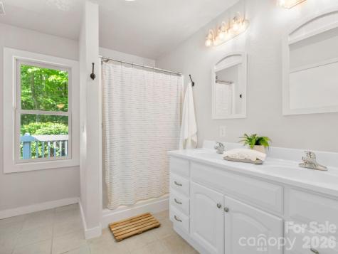220 Jones Court Lake Lure NC 28746