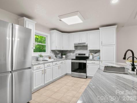 220 Jones Court Lake Lure NC 28746