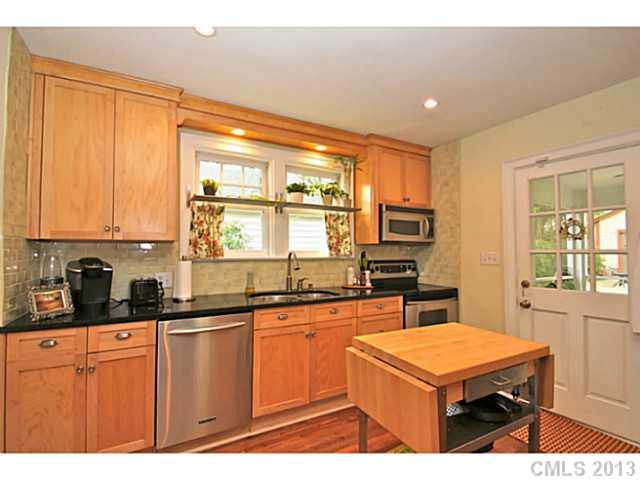 1820 Thomas Avenue Charlotte NC 28205