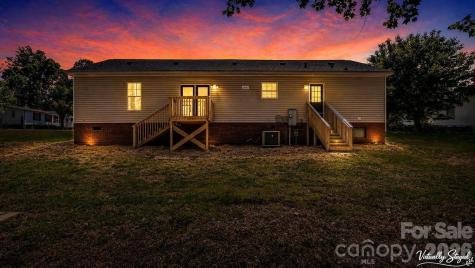 175 Fallsworth Court Salisbury NC 28147