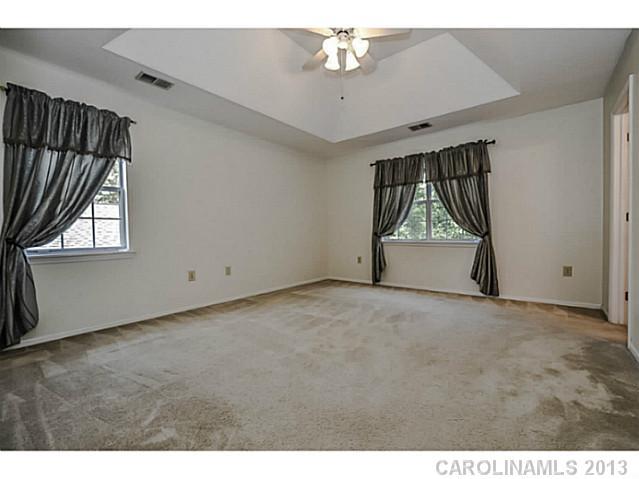 7305 Reynard Lane Charlotte NC 28215