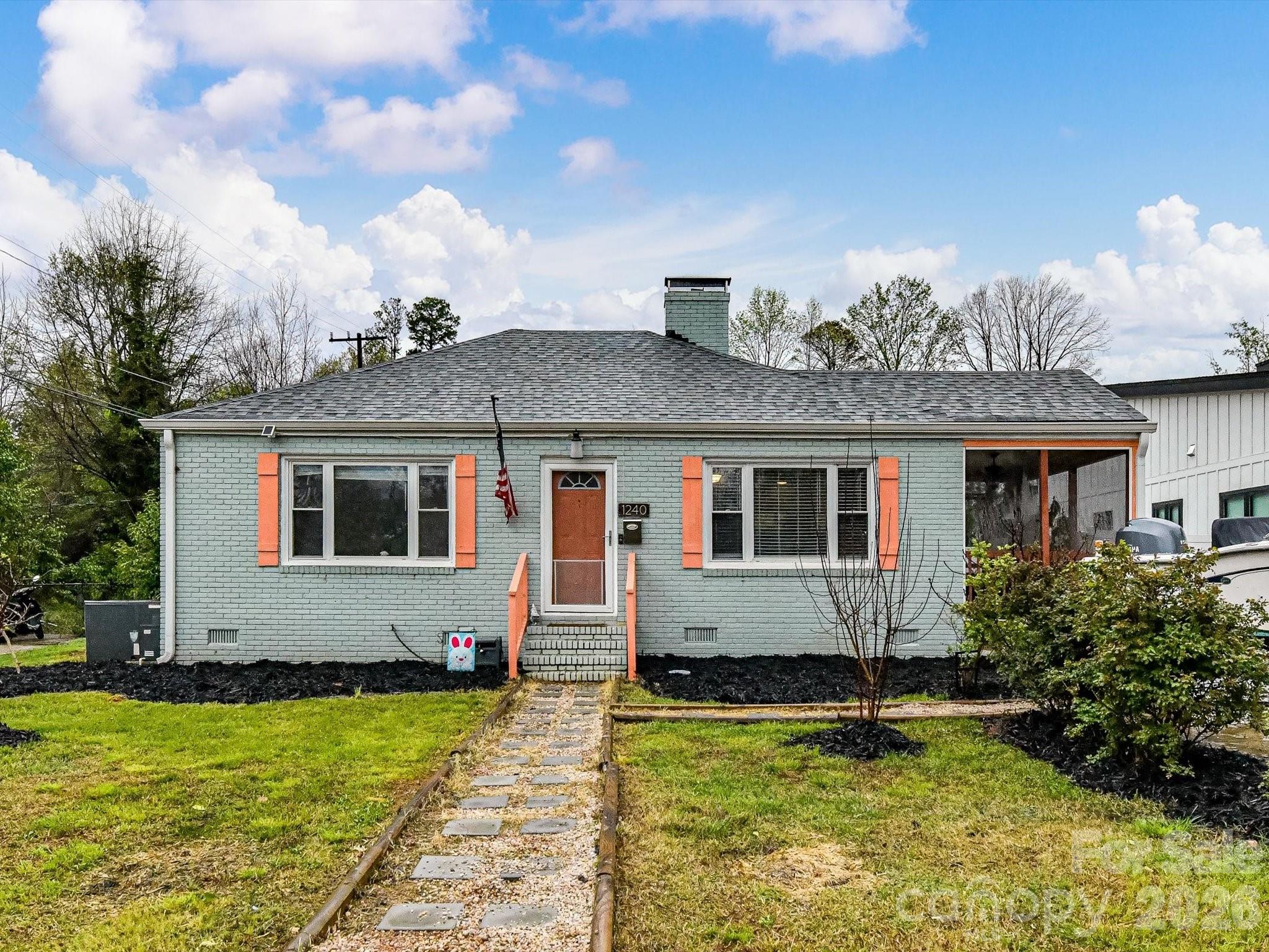 1240 Skyview Road Charlotte NC 28208