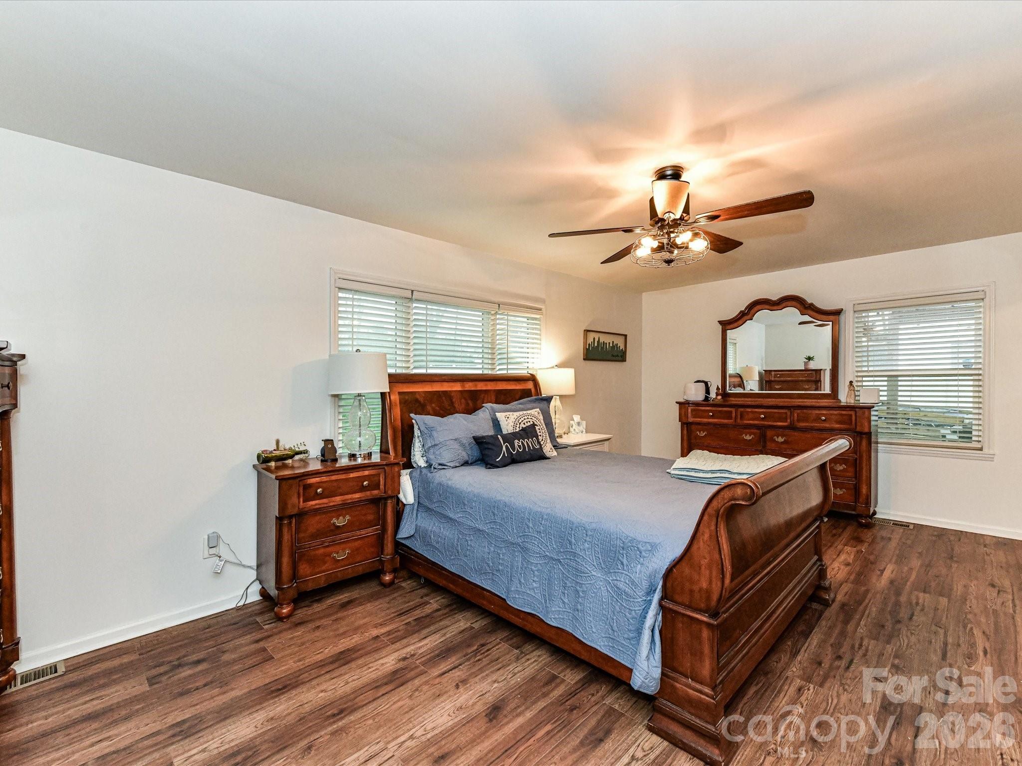 1240 Skyview Road Charlotte NC 28208