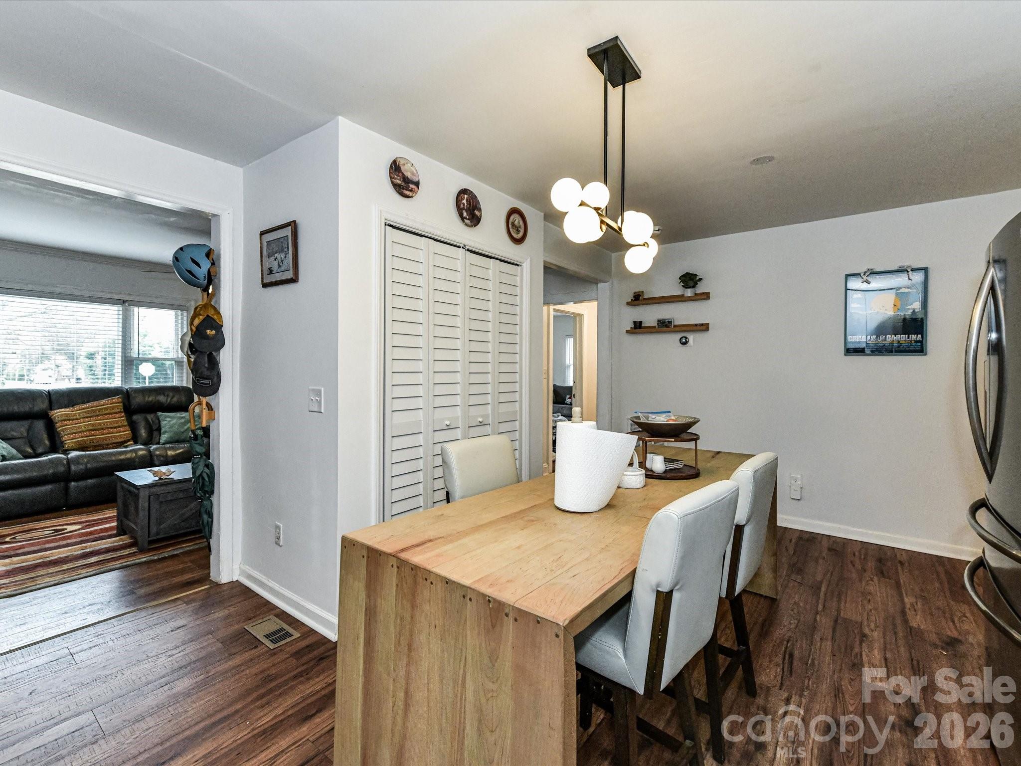 1240 Skyview Road Charlotte NC 28208