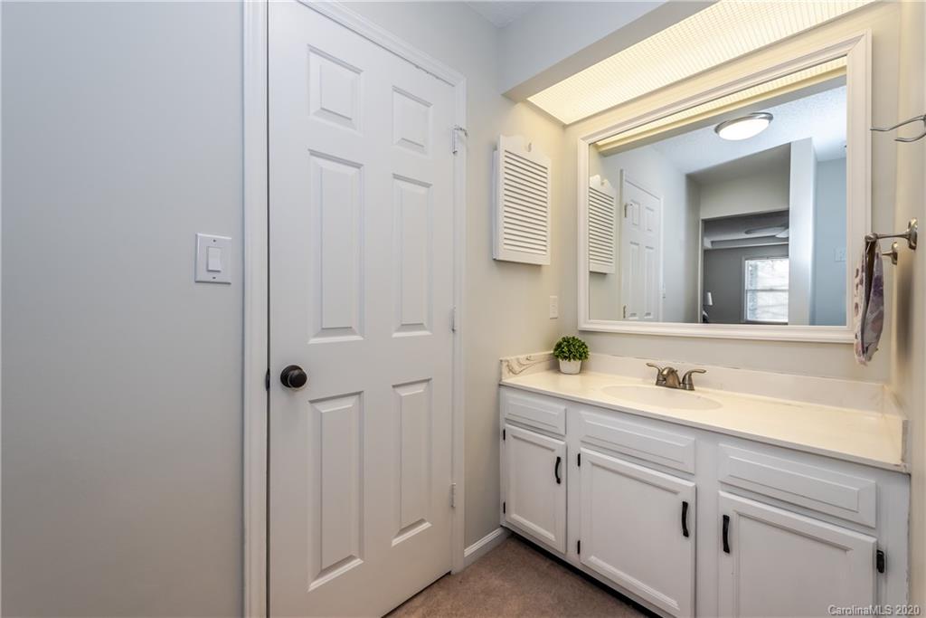 2700 Briar Ridge Drive Charlotte NC 28270