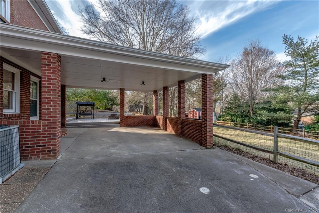 2700 Briar Ridge Drive Charlotte NC 28270